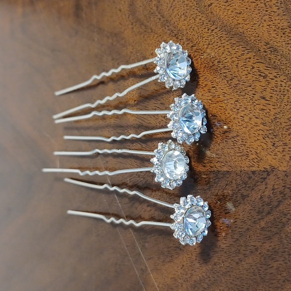 NEW! 4 large  Hair Pins Clear Rhinestone Design - wedding - bridal 5769 - Picture 2 of 6